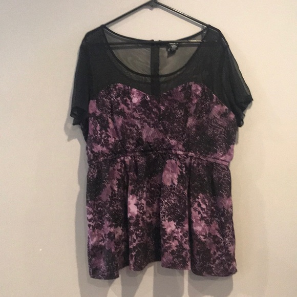 Torrid peplum shirt - Picture 1 of 4